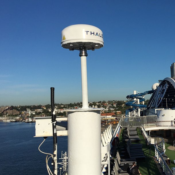 Thales VesseLINK 700 - Certus 700